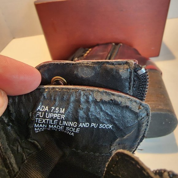 Steve Madden Size 7.5 Andie Lace Up Combat Heeled Ankle Boots Booties Burgundy - Picture 6 of 6